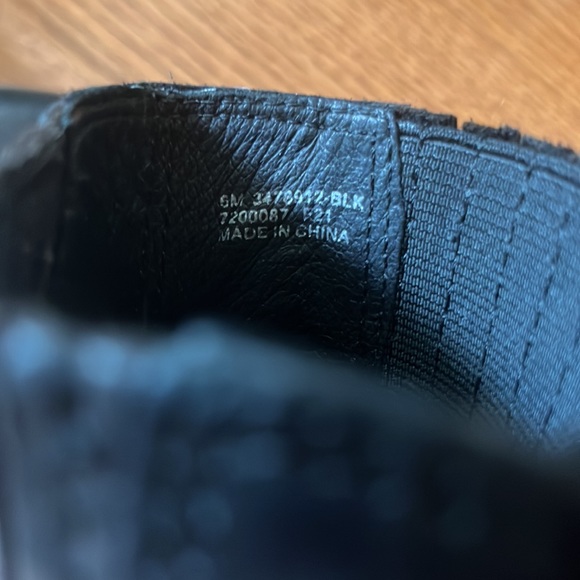 NWOT Frye Odessa Chelsea Boots - Picture 10 of 10